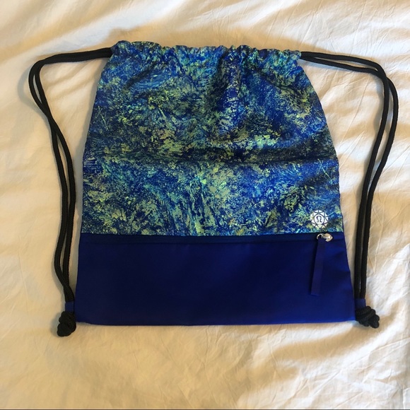NWT - 2019 lululemon Seawheeze drawstring bag